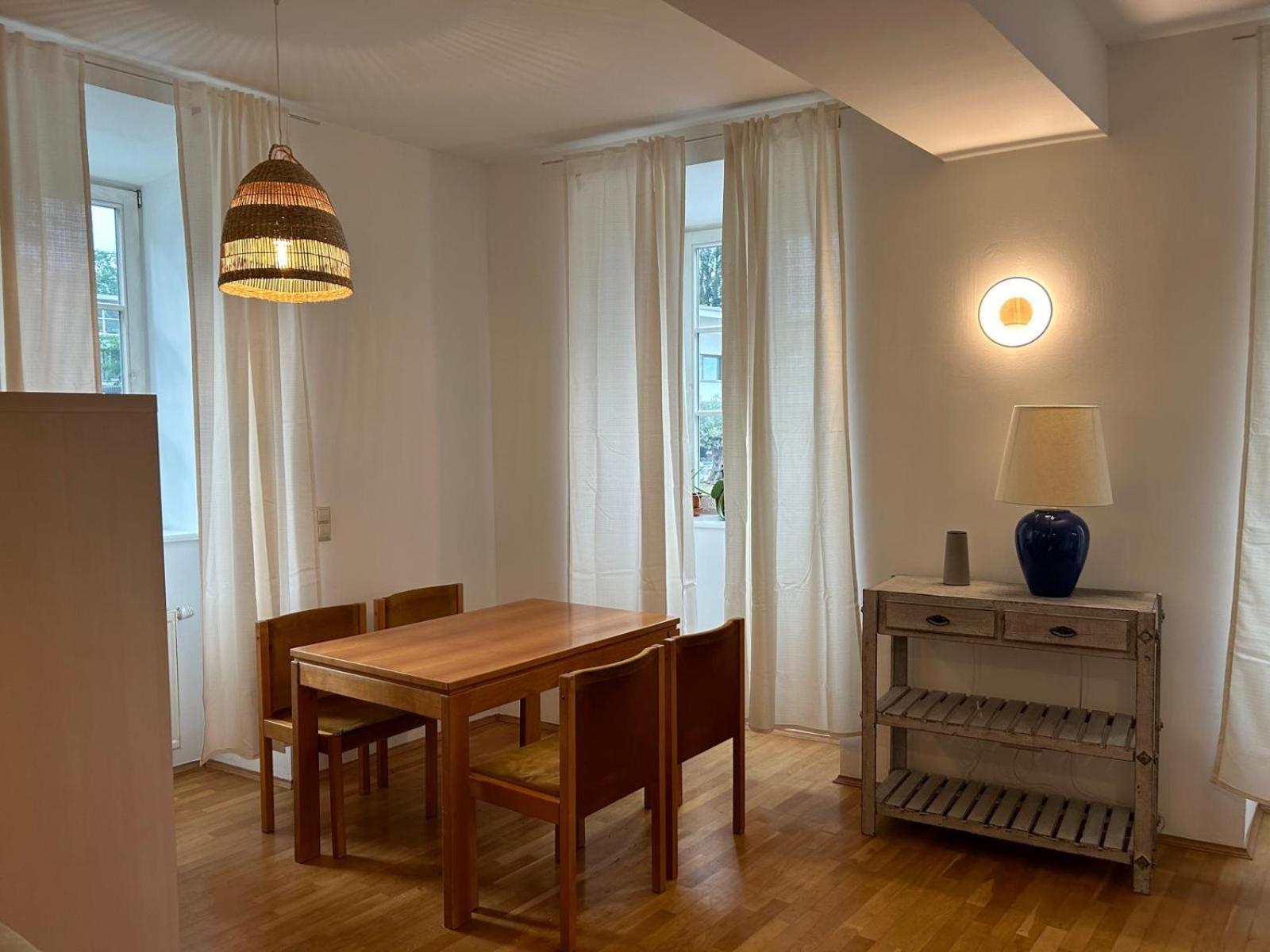 Hubertusschloessl Apartment Graz Ngoại thất bức ảnh